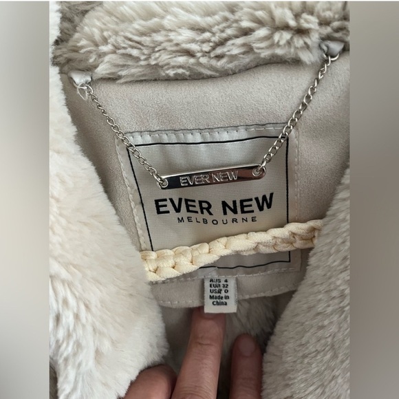 Ever New Cream Teddy Cozy Plush Jacket - size 0 - Picture 4 of 11